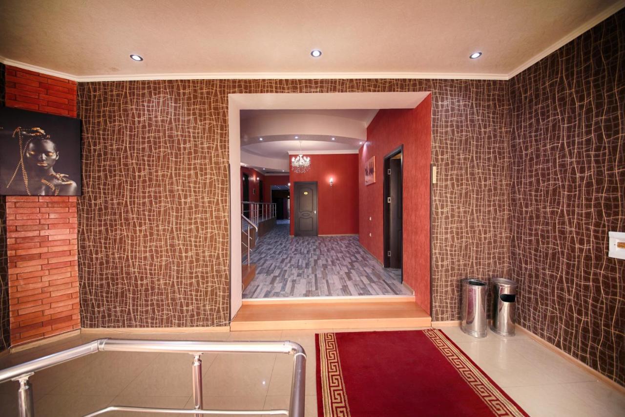 Hotel Tamari Kʼutʼaisi Exterior foto
